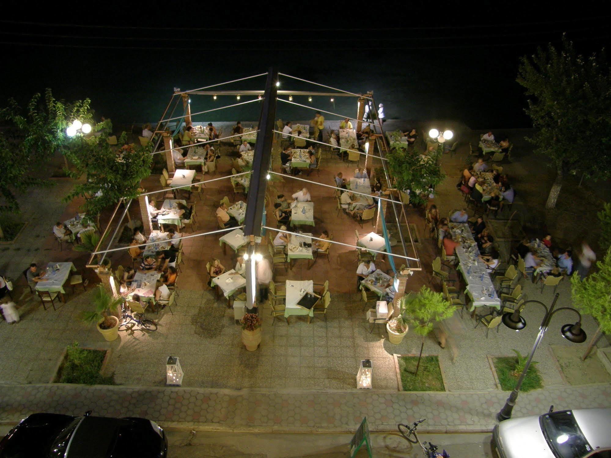 Hotel Kiani Akti Selianitika Luaran gambar